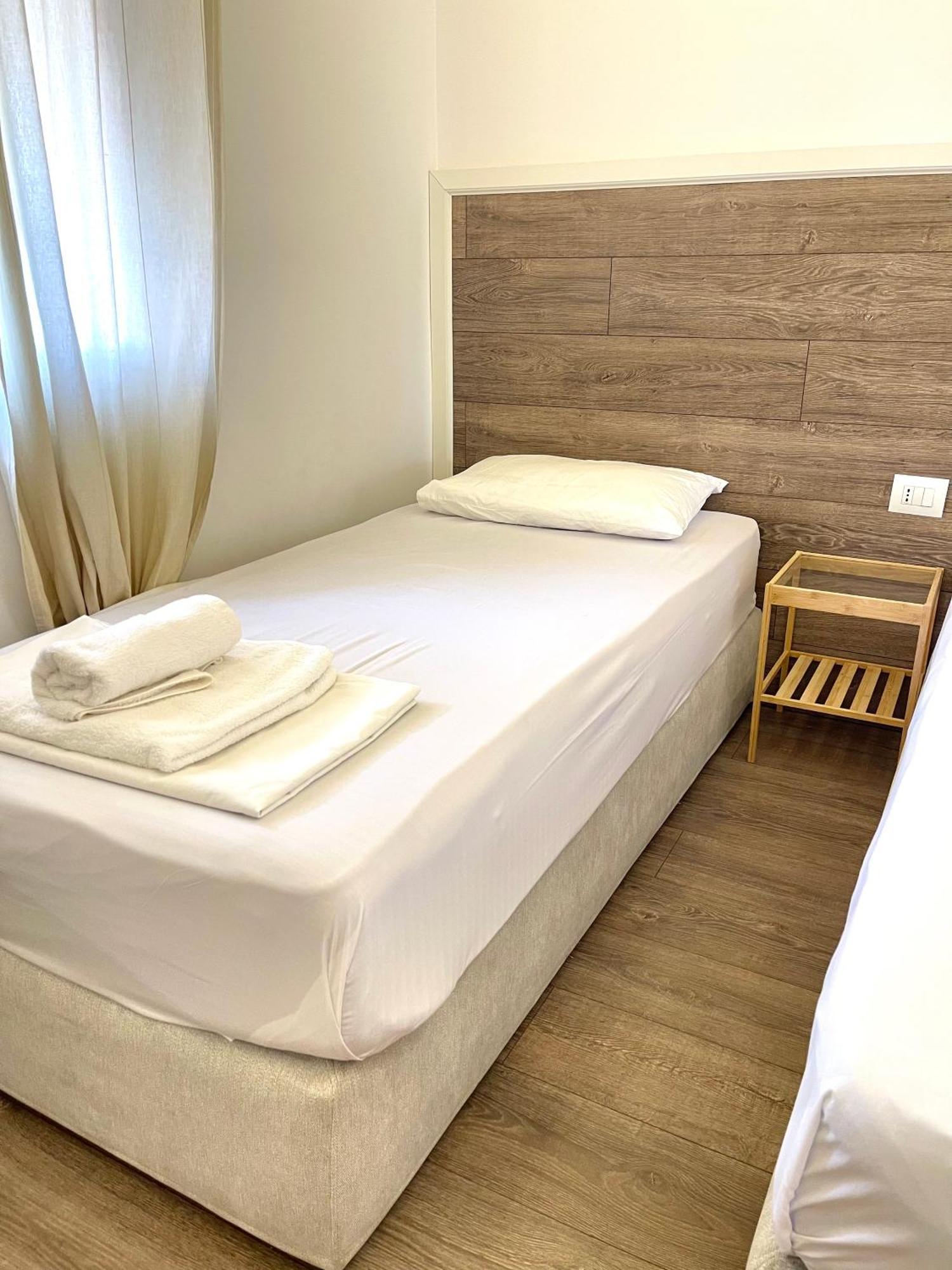 Hotel Aulona Saranda Dış mekan fotoğraf