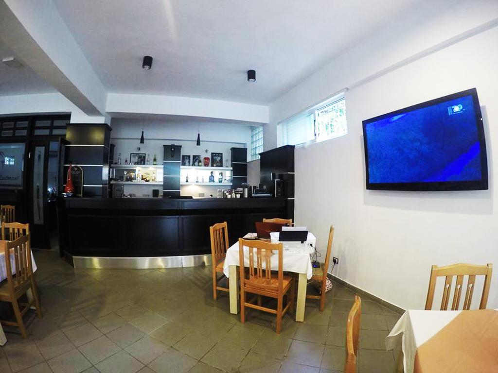Hotel Aulona Saranda Dış mekan fotoğraf